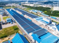 KCC, 중부권 최대 지붕형 태양광 발전소 준공…연 10.4GW 생산