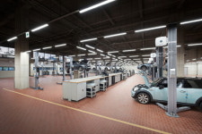 BMW, 투자·고용·서비스 보따리 풀었다 고객 신뢰회복에 총력