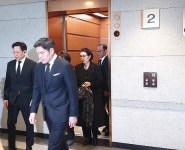 [신격호 별세] 40분 머문 이명희·정용진…신세계 임원 10여명과 조문