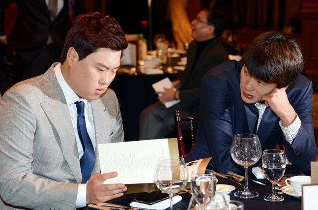류현진 VS 김광현, 역사상 첫 선발 맞대결으로 기대되는 경기 현장