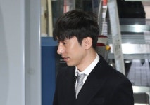 국회에 막힌 ‘타다’…혁신 논란에 모빌리티 회의론까지