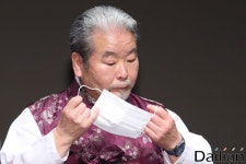  사물놀이 명인의 63년 무대인생 김덕수전, 이달 무대에