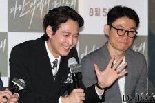 <포토> 이정재 헤이 브라더~