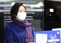 [현장] 박영선, 마곡 방문해 서남권 표밭 다지기…오세훈과 대립각도