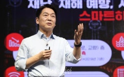  비전빌표하는 안철수