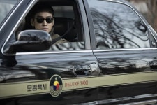 ‘모범택시’ 이제훈 “카체이싱 액션 직접 소화…많이 다쳤지만 쾌감 느껴”