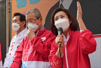 <포토> 오세훈 지지 호소하는 나경원