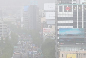 프로야구 잠실·인천·수원 경기, 미세먼지로 취소