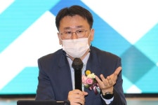 [2021 글로벌 금융비전포럼-토론3] 이근우 화우 변호사 “녹색금융 법률 미비...그린워싱 막아야”