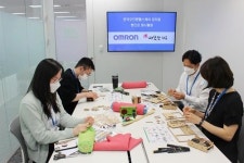 한국오므론헬스케어 임직원, 독거 어르신들을 위한 ‘핸즈온 봉사활동’ 펼쳐