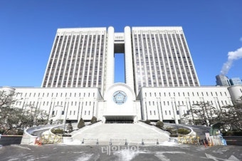 조국·靑 하명수사 심리 중 휴직 김미리 판사, 서울중앙지법 복직