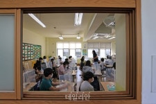 오늘부터 등교확대 본격 적용