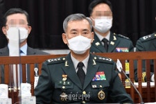 국정감사 출석한 이영철 국방정보본부장