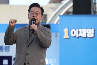 남욱 