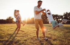 [우애리의 ‘마음아 안녕’⑭] 발달이 느린 아이, ‘신체놀이’가 필요해요