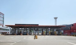 [현장] 국내 최대물동량 부산 신항, 관건은 스마트·안전