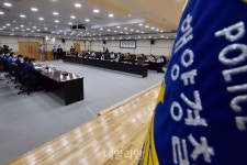 해양경찰청 찾은 민주당 서해 공무원 사망사건 TF