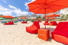 코치(COACH), 썸머 시그니처 프라이빗 비치 오픈