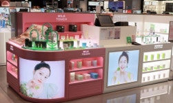 올리브인터내셔널 성분에디터·밀크터치, 현대백화점 면세점 입점