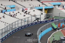 잠실종합운동장 달리는 포뮬러E GEN2