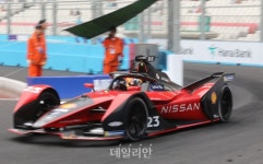잠실종합운동장에서 열린 포뮬러E, 종합운동장 질주하는 GEN2
