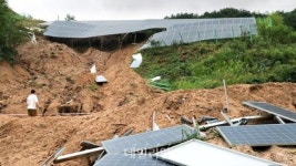 [계륵 된 산지태양광②] 집중호우 더 세지는데…산사태 위험지대 꿰찬 태양광