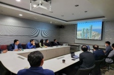 라오스 경제특구 장관, 비티에이치케이 등 한국 기업들과 만남 가져
