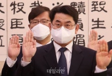 국정감사 증인 선서하는 홍승욱 수원지검장
