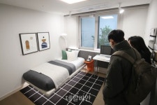 둔촌주공 재건축한 올림픽파크 포레온 모델하우스 개관