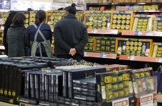 ‘빠를수록 싸다’ 대형마트, 명절 선물세트 조기 예약 대세로