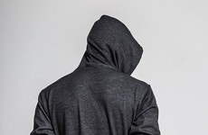 만져도 되냐, 돈 줄게 속옷 냄새 맡게 해줘…성희롱男의 충격 과거