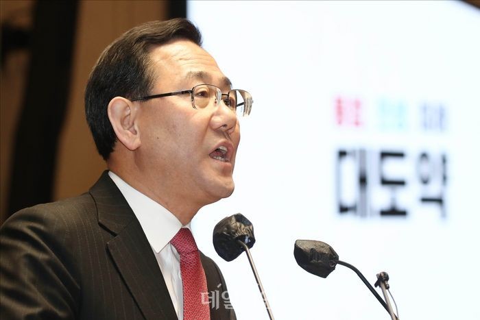 국민의힘 이헌승 의원, 4선 중진 의원으로서 당 쇄신 책임지다