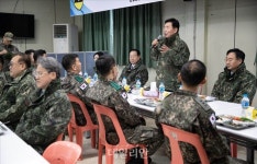 김진표 국회의장, 국군장병 위문방문