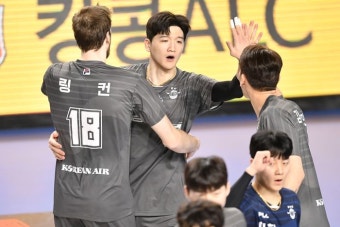 흔들리는 대한항공·현대건설, 선두 지킬 수 있을까