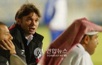 베트남, 박항서 후임으로 트루시에 전 일본 감독 내정