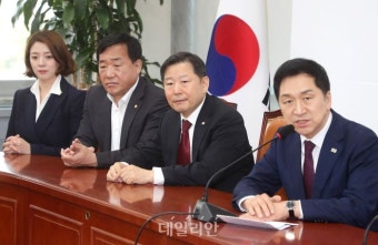 이철규 사무총장, 박성민 전략기획 부총장, 배현진 조직 부총장 김기현 대표 일정 배석