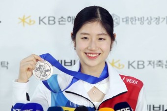 이해인 '김연아 이후 첫 은메달'