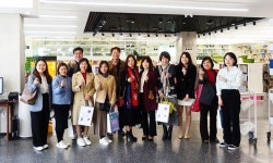 하노이 시립도서관 관계자들 파주중앙도서관 방문