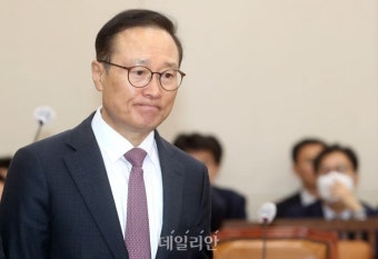 '송영길에 0.59%p차 패배' 홍영표 