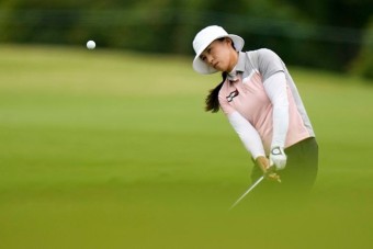 LPGA 양희영 선두와 한 타 차…첫 메이저대회 우승 도전