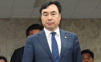 검찰, '민주당 돈봉투' 윤관석 소환…구속영장 청구되나