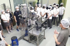 이상일 용인특례시장, 용인바이오고 학생들 현장 체험 교육으로 연결