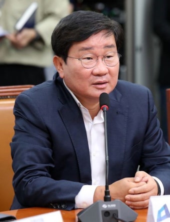 '친문 핵심' 전해철 