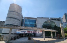 고양시 백석도서관, 영어 특화 도서관으로 재탄생