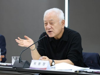 '국민께도 칭찬받는 위원회'…김한길, 통합위 출범 2년차 집중 논의