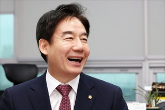 [인터뷰] 이용호 