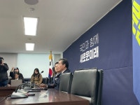 이낙연, 이준석과 결별 공식화…개혁신당, 민주주의 정신 훼손