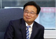 [단독] 野공관위는 막말 무풍지대?…대가리 뽀개자 김우영 방치
