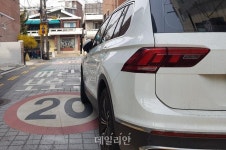 스쿨존 속도 20㎞/h…마포구 성산동 성미산로 이면도로 가보니 [데일리안이 간다 46]