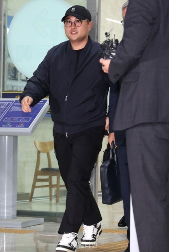 경찰 조사 마친 김호중